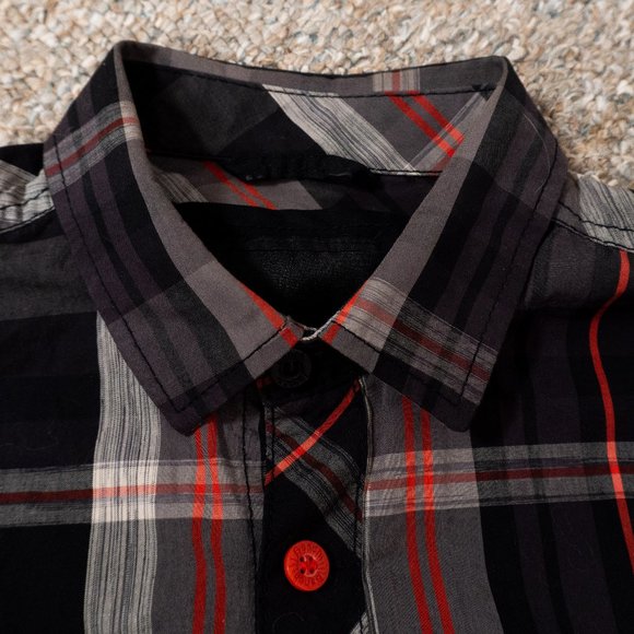 Bench Plaid Casual Button Down Shirt - Picture 3 of 8